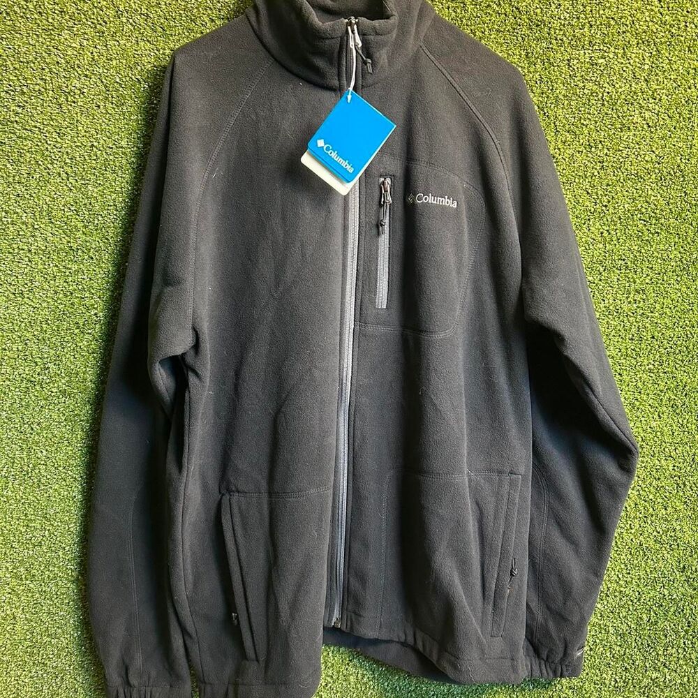 Columbia-sportswear Men's Black and Navy Jacket